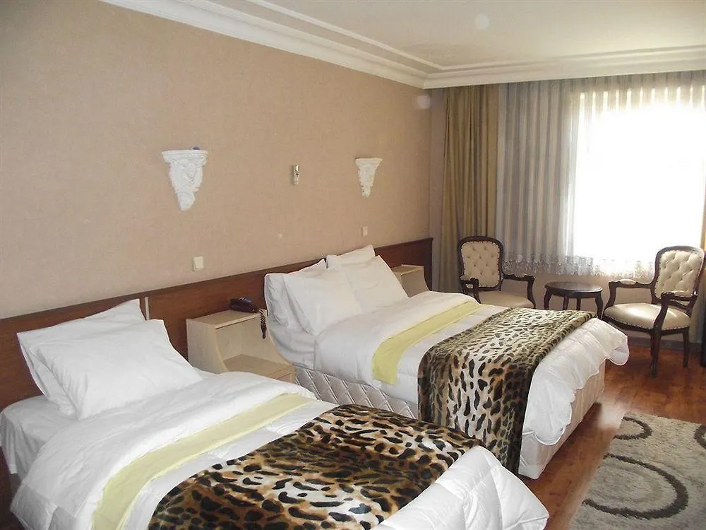 Hotel Pera Capitol Istambul 3*,  Turquia