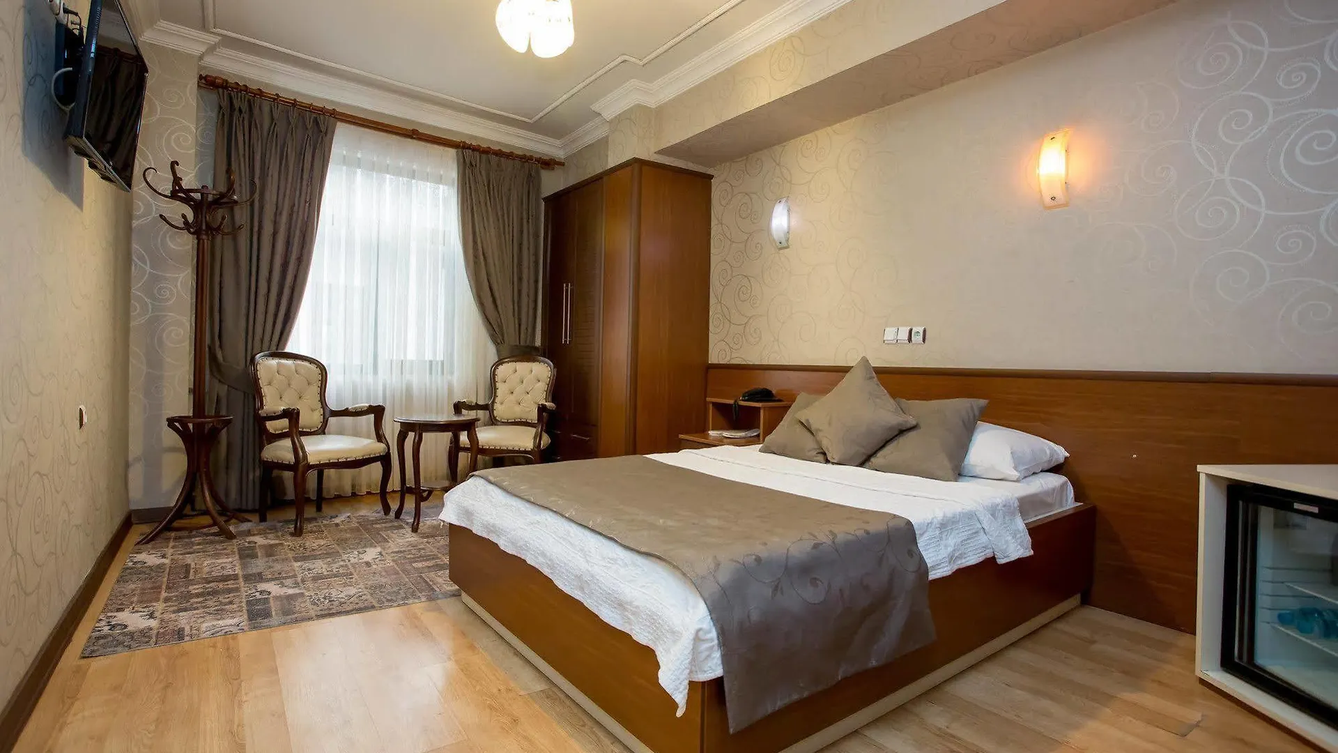 Hotel Pera Capitol Istambul 3*,